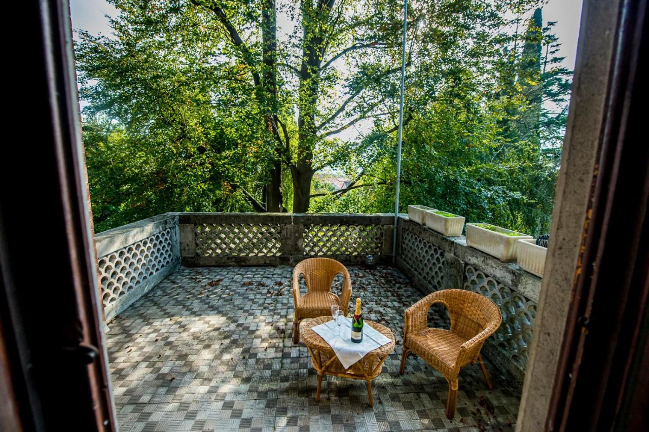 Villa Confalonieri Манделло-дель-Ларио Экстерьер фото